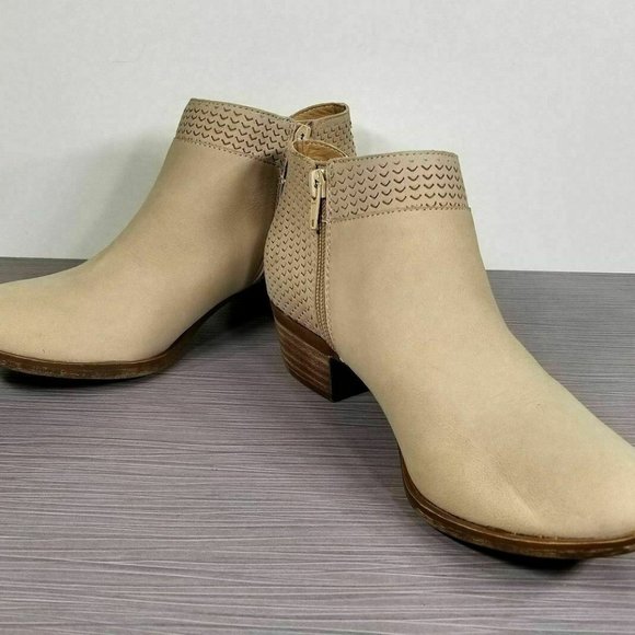 Lucky Brand Brintly Ankle Bootie, Beige Leather - Picture 4 of 12